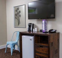 Julie's Park Cafe  Motel - Tourism Bookings