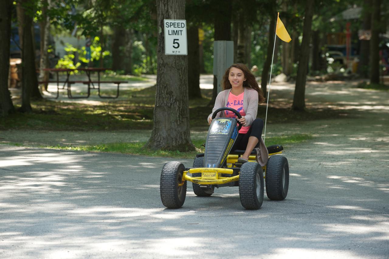 Tranquil Timbers Yurt 3 - thumb 18