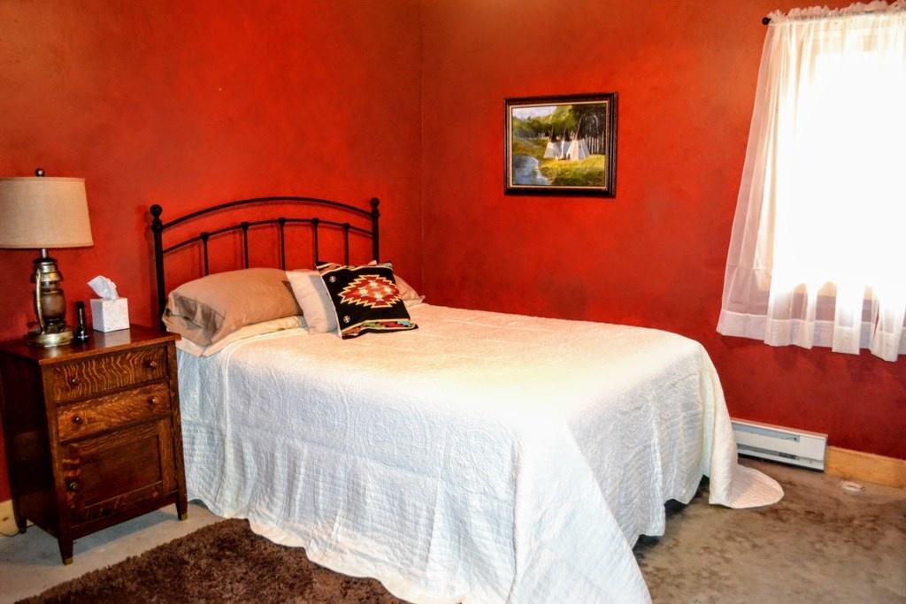 Mitten Lake Hideaway Home - thumb 15