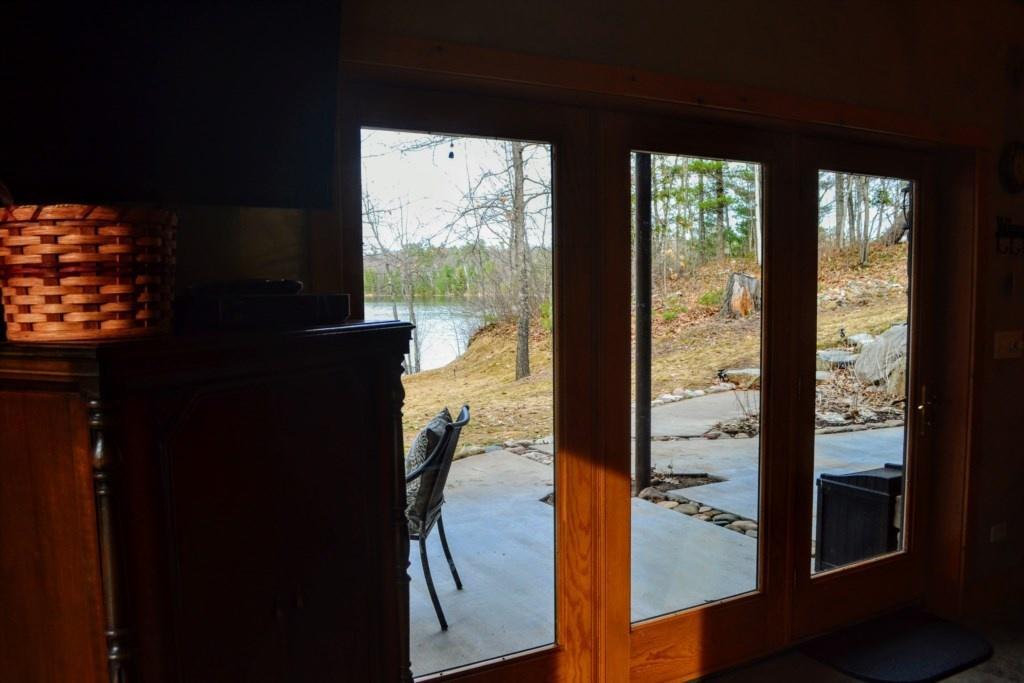 Mitten Lake Hideaway Home - thumb 25
