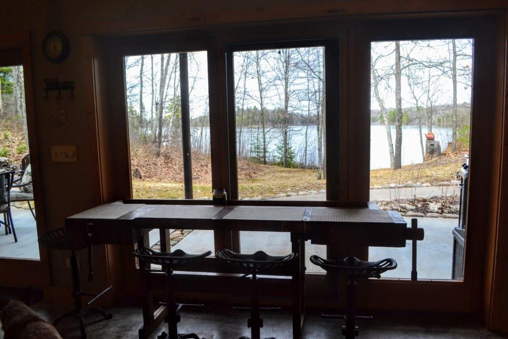 Mitten Lake Hideaway Home - thumb 8