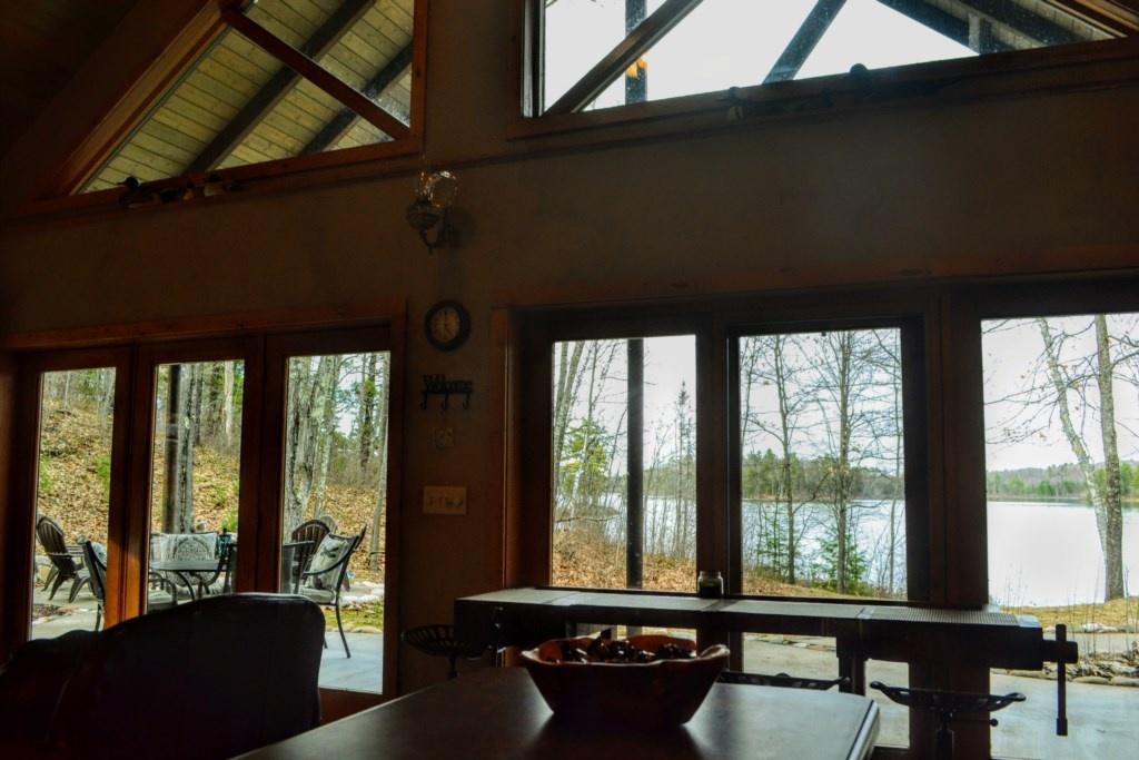 Mitten Lake Hideaway Home - thumb 23