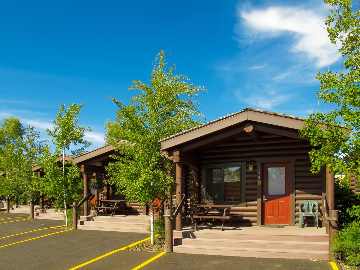 Elk Country Inn - thumb 34