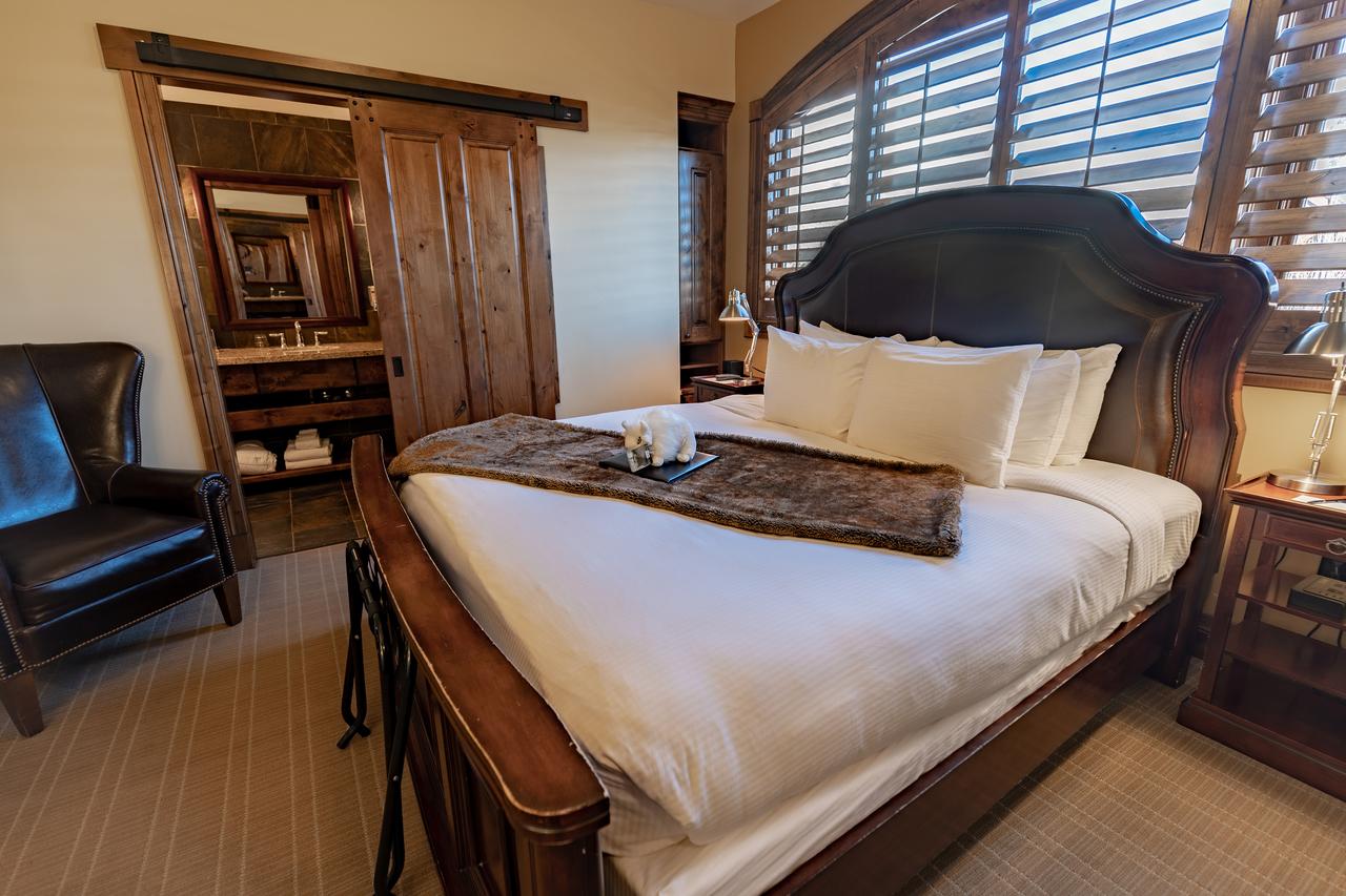 The White Buffalo Club - thumb 26