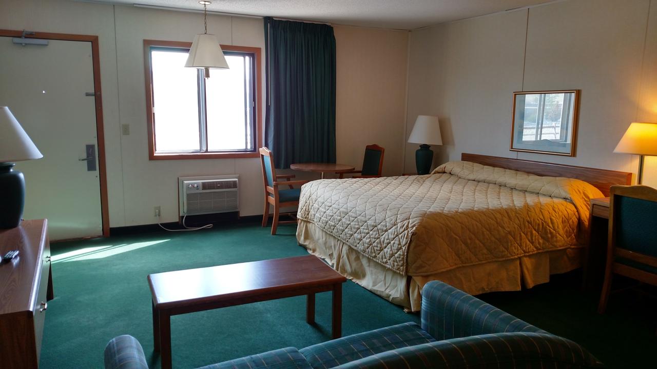 Beartooth Inn - thumb 10