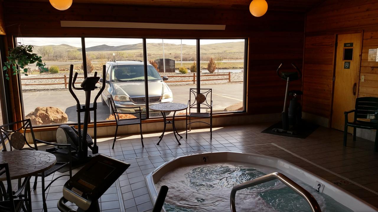 Beartooth Inn - thumb 20