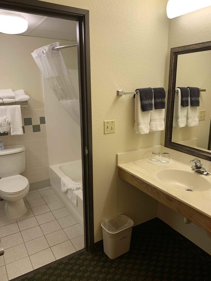 AmericInn By Wyndham Cody - thumb 27