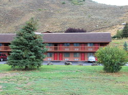 Flat Creek Inn