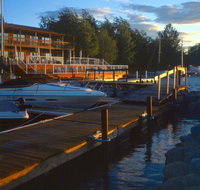 Lakeside Lodge Resort and Marina - USA Accommodation