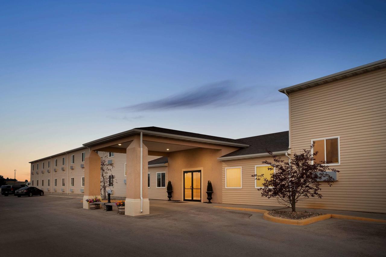 Travelodge By Wyndham Gillette - thumb 13