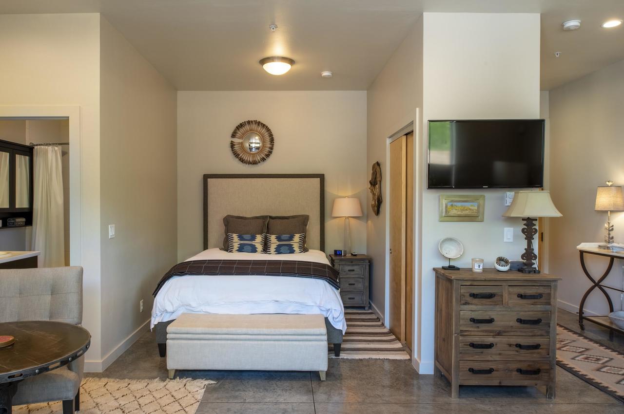 Abode At Penthouse Jackson - thumb 6