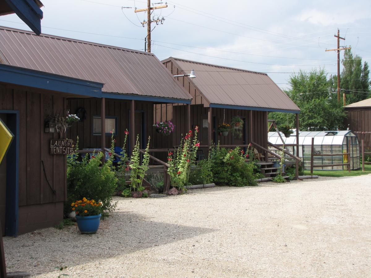 Blue Gables Motel - thumb 8