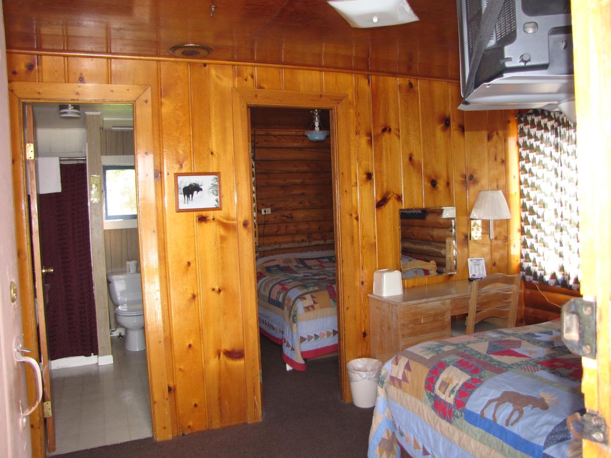 Blue Gables Motel - thumb 3