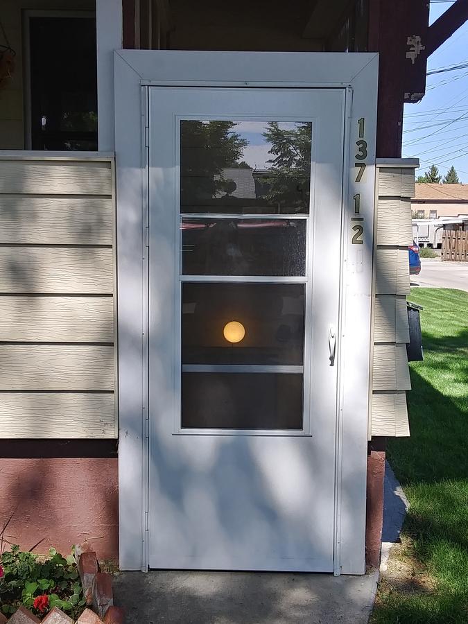 137 1/2 W. 1st St - thumb 9