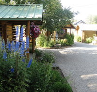 Log Cabin Motel - USA Accommodation