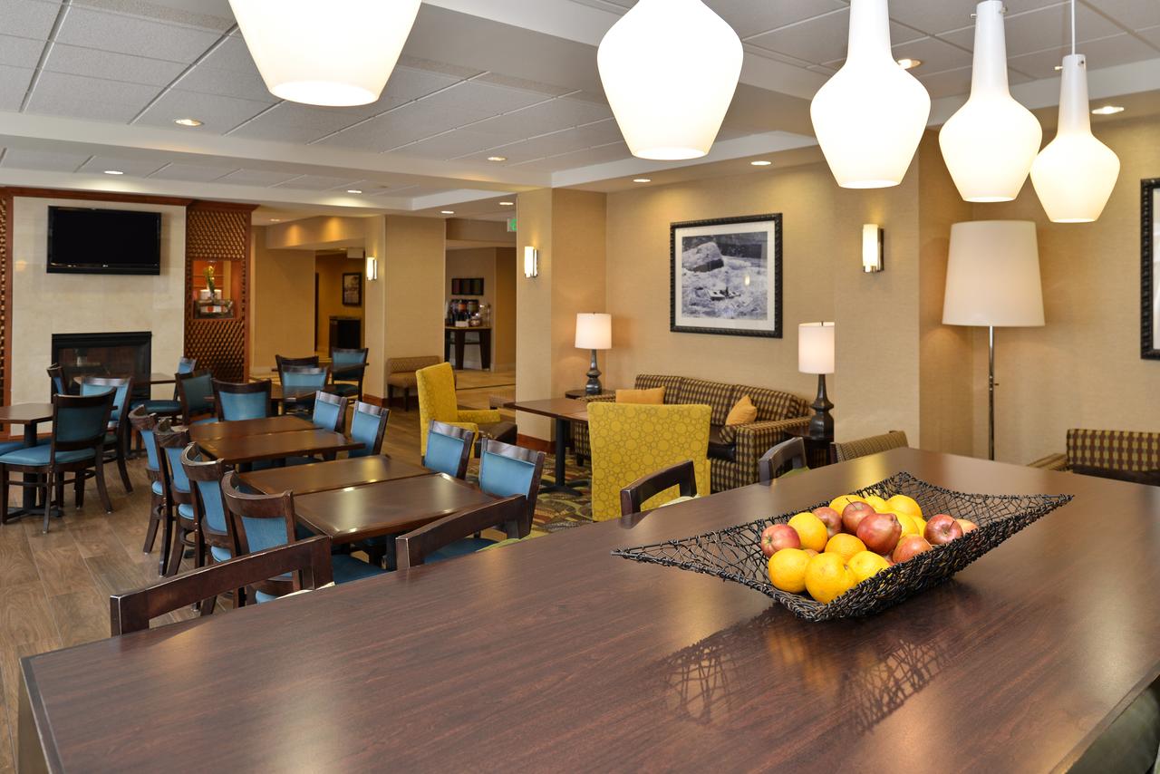 Hampton Inn Rock Springs - thumb 28