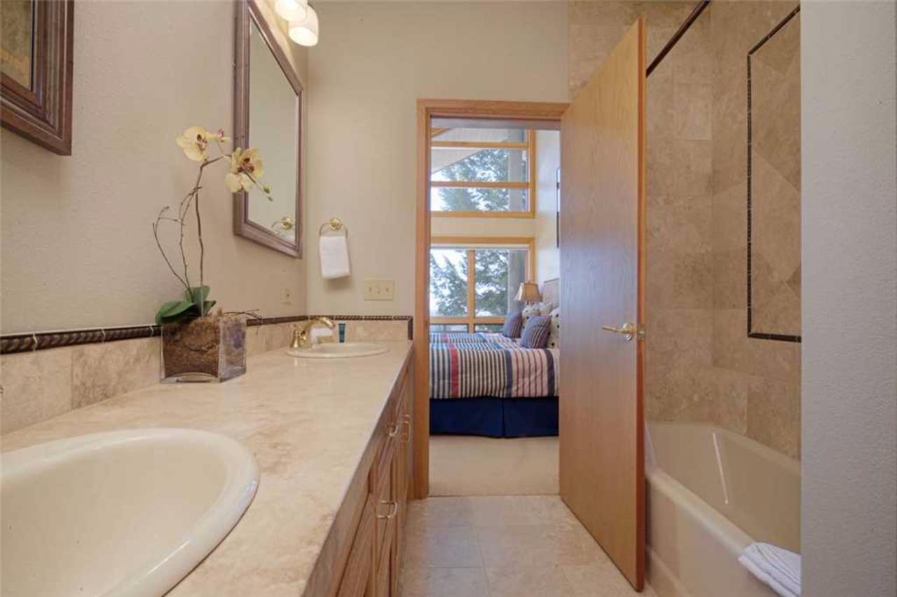 Tram Tower Condominiums - thumb 10