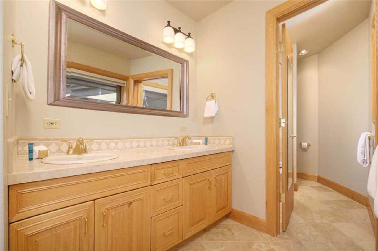 Tram Tower Condominiums - thumb 14