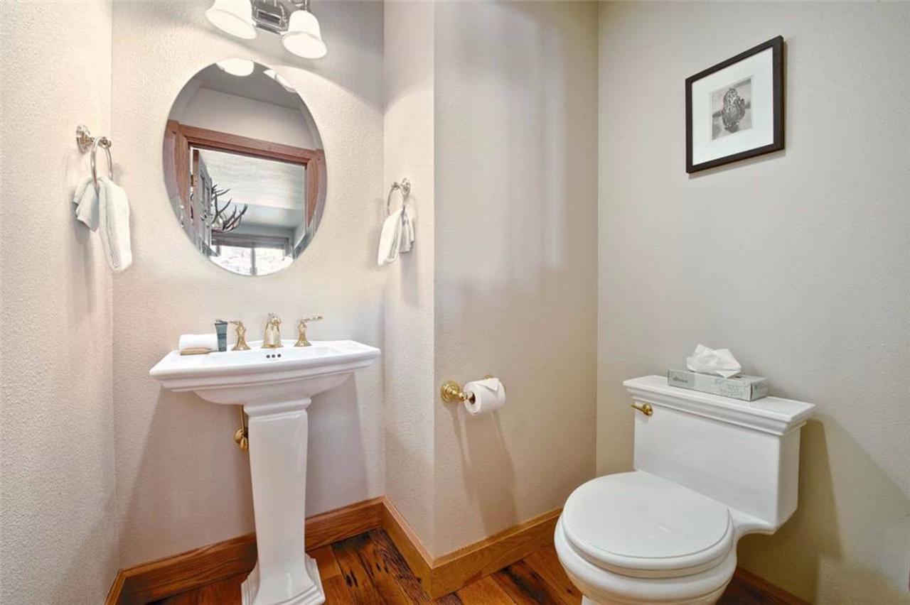 Tram Tower Condominiums - thumb 7