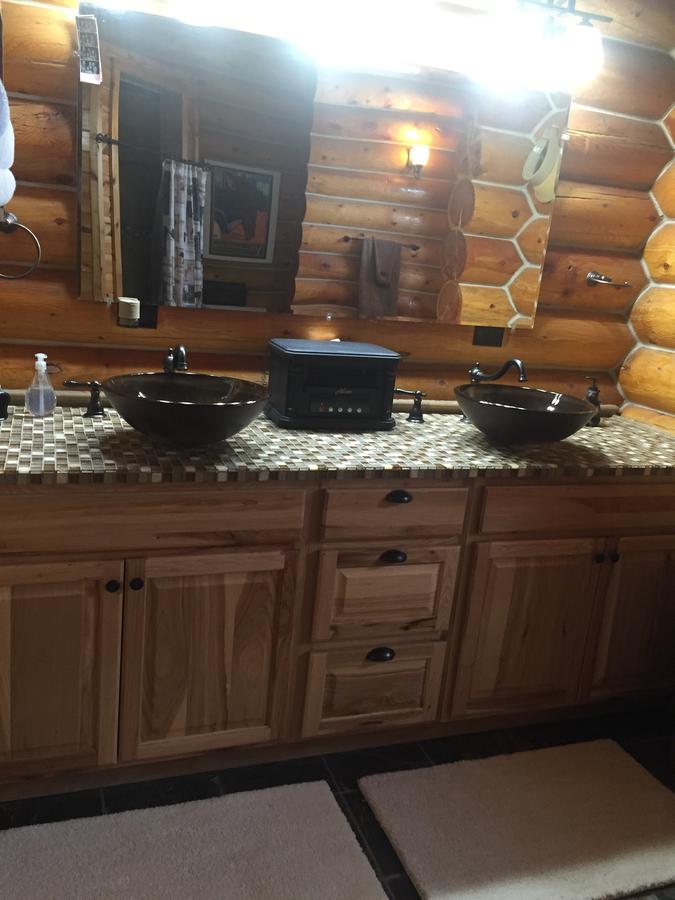 Log Ranch Home & Horse Boarding - thumb 14