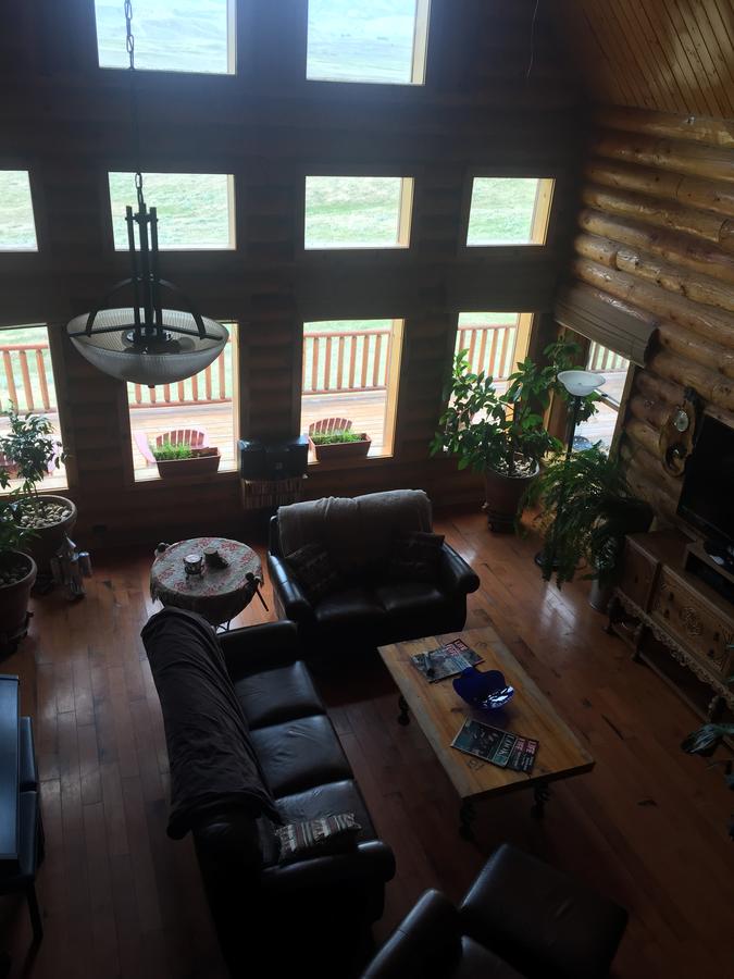 Log Ranch Home & Horse Boarding - thumb 10