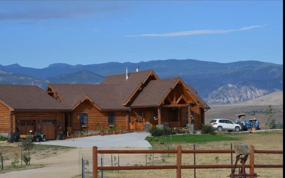 Log Ranch Home & Horse Boarding - thumb 1