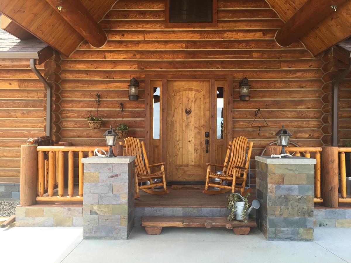 Log Ranch Home & Horse Boarding - thumb 15