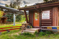 Abode at Teewinot Tourism Bookings