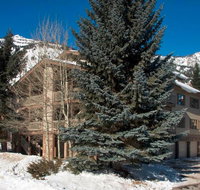 Teewinot Condominiums - Tourism Bookings