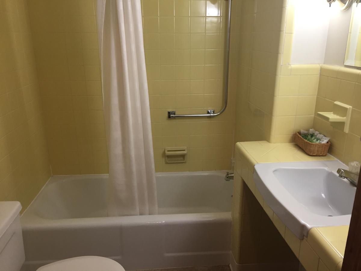Mansion House Inn & Motel - thumb 36