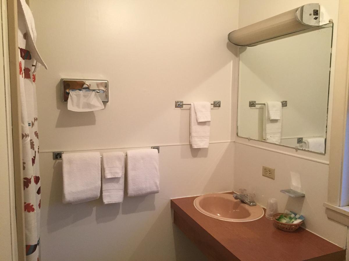 Mansion House Inn & Motel - thumb 13