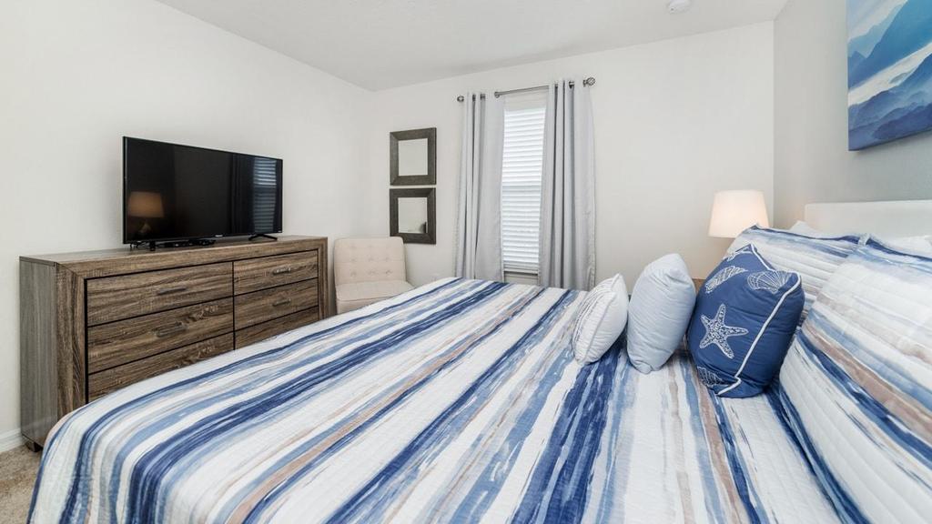 1848 Gobi Drive - thumb 2