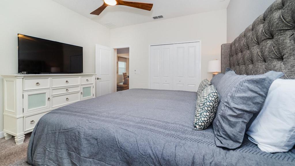 4749 Kings Castle Circle - thumb 3