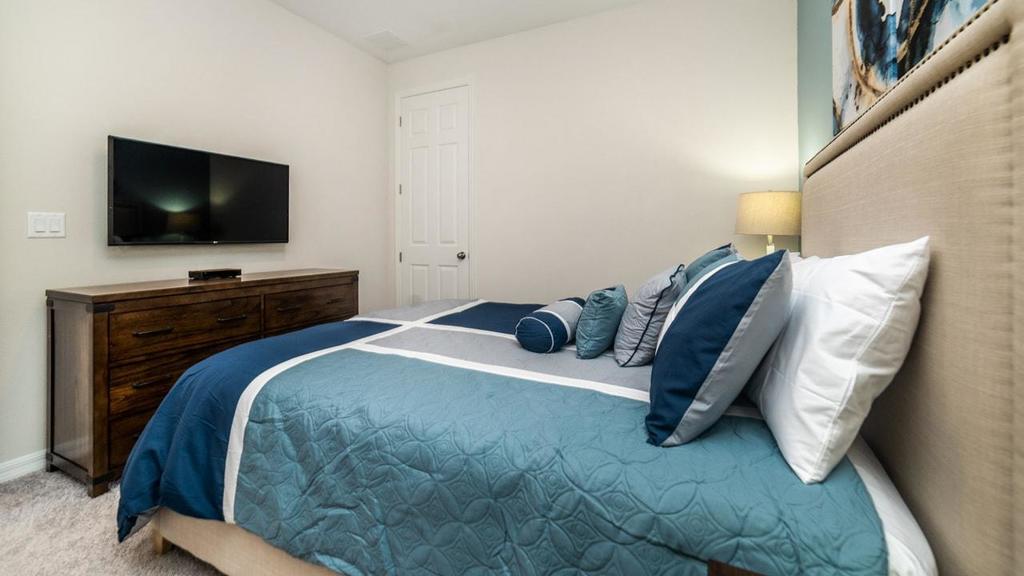 9038 Pelican Cove Trace - thumb 1