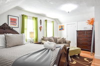 123 - Queen's Quarters Hotels Santiago