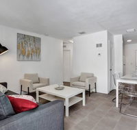 1 Beautiful 2BR1Bath  FREE PARKING  Outdoor living room - Tourism Bookings