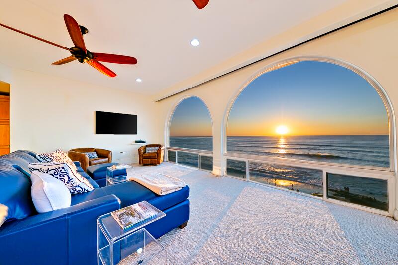 201E - Beach Views - thumb 0