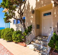 212ROS - Beachfront Bliss IV One-Bedroom Apartment - Tourism Bookings