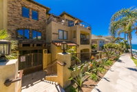 225 -Windansea Beach Vacation Condo Tourism Bookings
