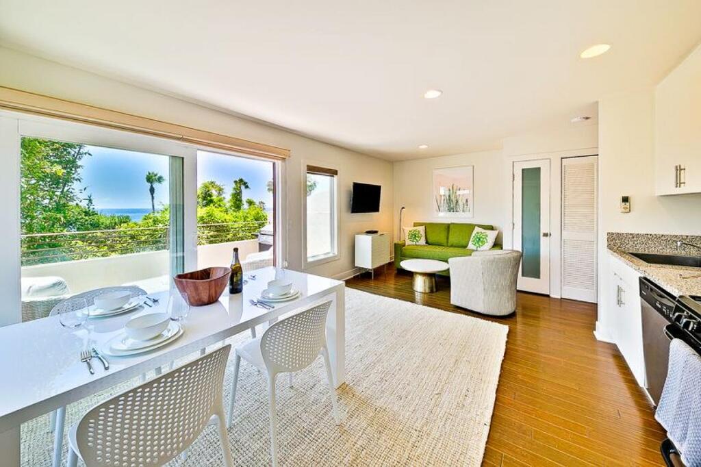 247B-Kolmar Casita - thumb 0