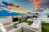 253 - Coastal Captivation Three-Bedroom Holiday Home Tourism Bookings