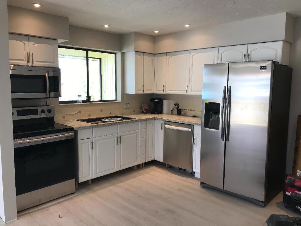 3 Anchorage Retreats - thumb 3