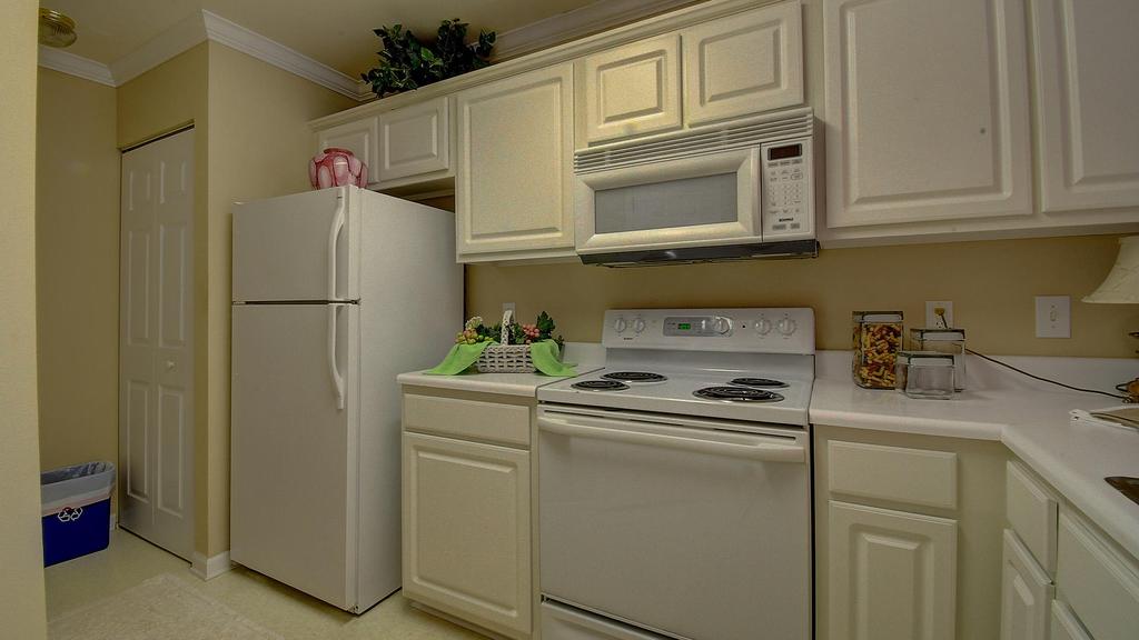 41A True Blue Condo - thumb 0