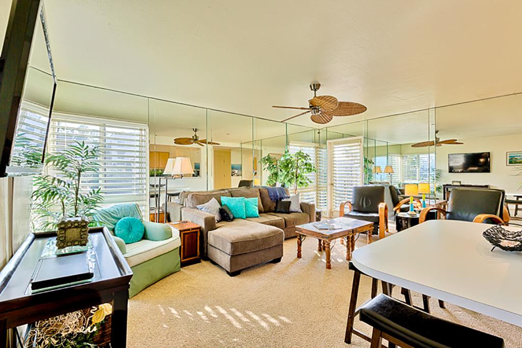 503 - Charming La Jolla Village Condo W/Endless Ocean Views Two-Bedroom Apartment - thumb 1