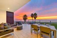 5115 09 - Ocean Beachfront Villa 9 USA Accommodation