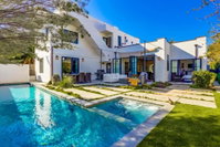 551LJ - Grand Gravilla Tourism Bookings