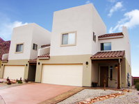 6 Desert Winds Tourism Bookings