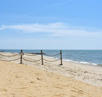 610 - Debbie's Dune - Hotels Santiago