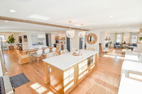 713 - Top Shelf Tourism Bookings