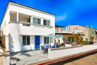 736 - Mission Beach Delight I USA Accommodation
